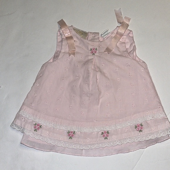 Little Bitty pink eyelet with roses, ribbon, sleeves sundress 3-6 month hairloom - Picture 2 of 5